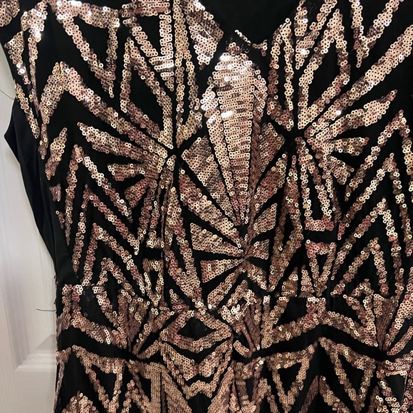 BloomChic Geometric Sequin Dolman Sleeve Midi Dress NWT sz 10, 22-24 women’s - Picture 6 of 12